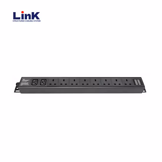 PDU-Universal-Switch-Rack-Spannungsschutzbuchse